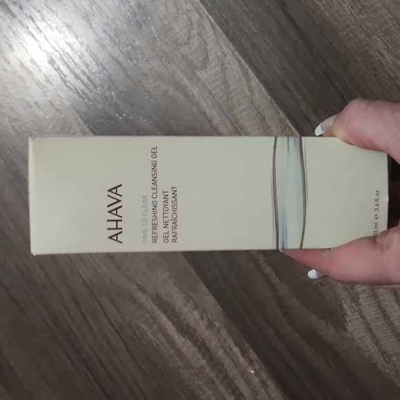 AHAVA Time to Clear Refreshing Cleansing Gel NWT - Picture 2 of 3